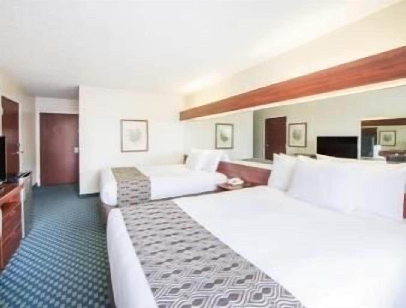 Microtel Inn & Suites By Wyndham Tulsa - Catoosa Route 66 Extérieur photo