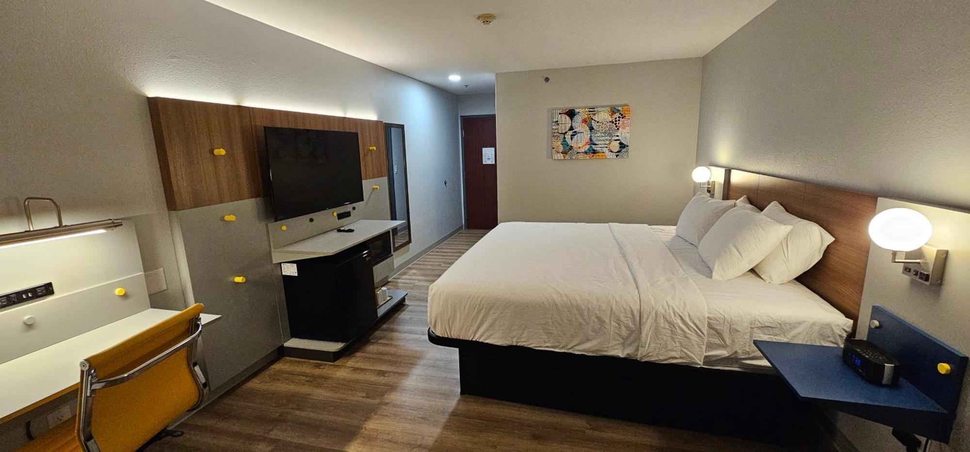 Microtel Inn & Suites By Wyndham Tulsa - Catoosa Route 66 Extérieur photo