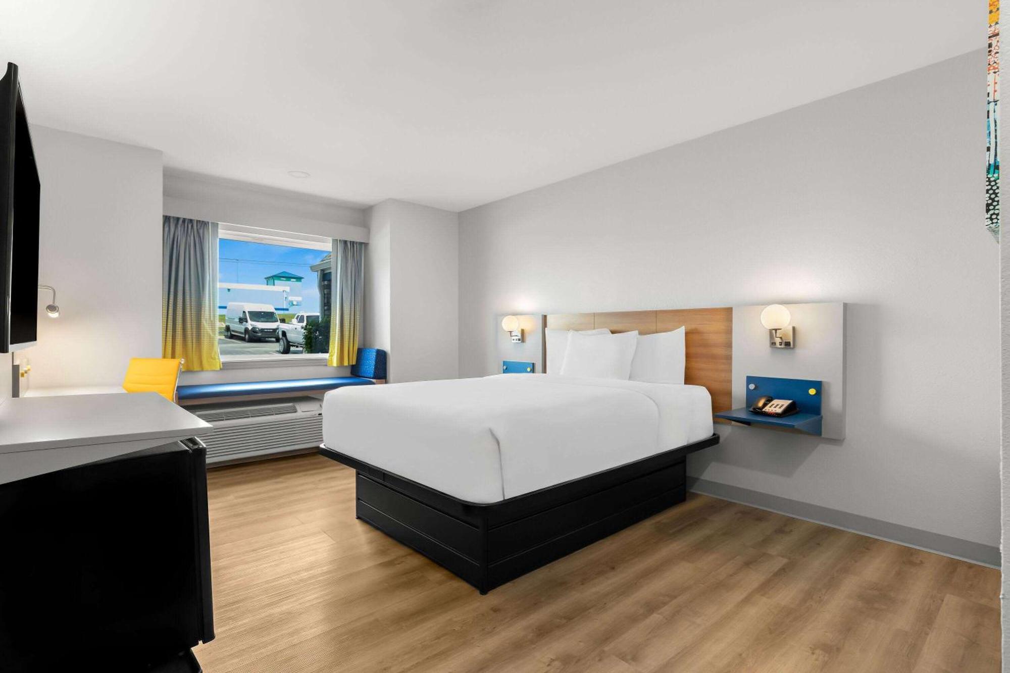 Microtel Inn & Suites By Wyndham Tulsa - Catoosa Route 66 Extérieur photo